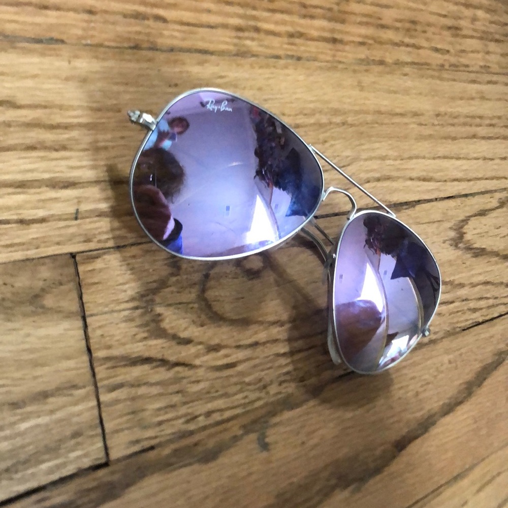 Purple rayban aviators